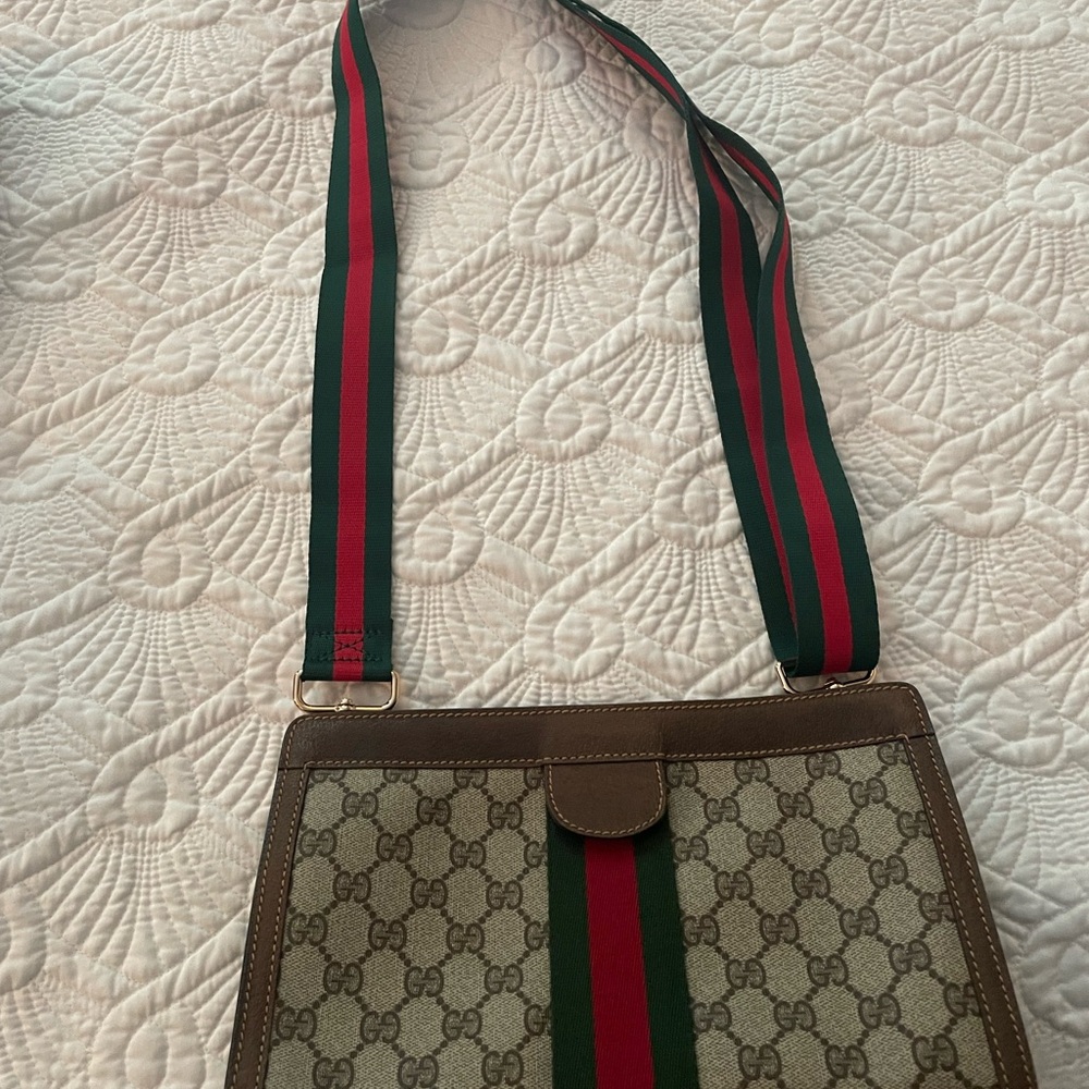 EUC Vintage Gucci Sherry Line clutch/crossbody bag with tote/shopping bag